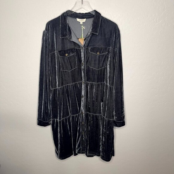 Umgee Velvet Long Sleeved Tiered Collared Dress NWT 2X 18/20 - Picture 2 of 9